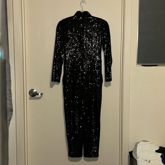 Express Women's Black Sequin Jumpsuit Size XS Petite Party V-Neck - Picture 3 of 10